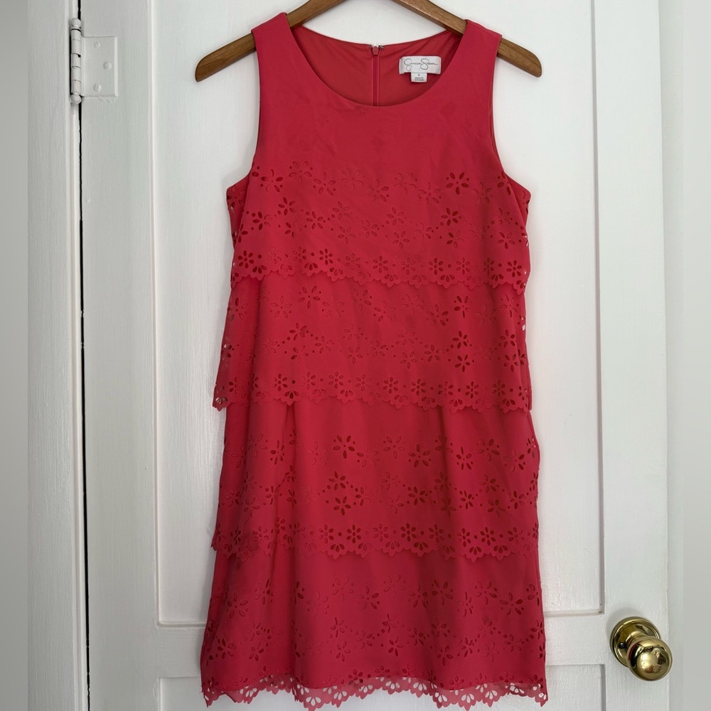 Jessica Simpson Coral Sleeveless‎ Mini Dress Eyelet design  Size 4